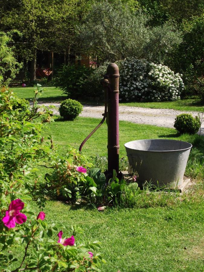 La Chaussee D'Olivet En Mayenne Exterior photo